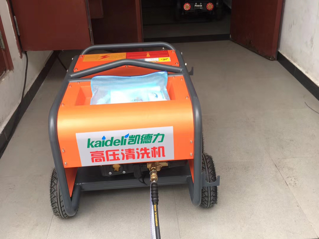 高壓水射流清洗機(jī)是如何調(diào)節(jié)壓力的